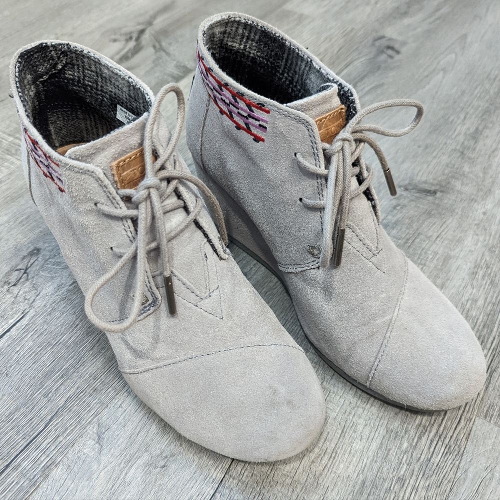 Toms Grey suede wedge booties size 7